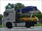 Preview: 1:18 MB Actros Autotransporter + Lichtfunktion + Glas Wandvitrine